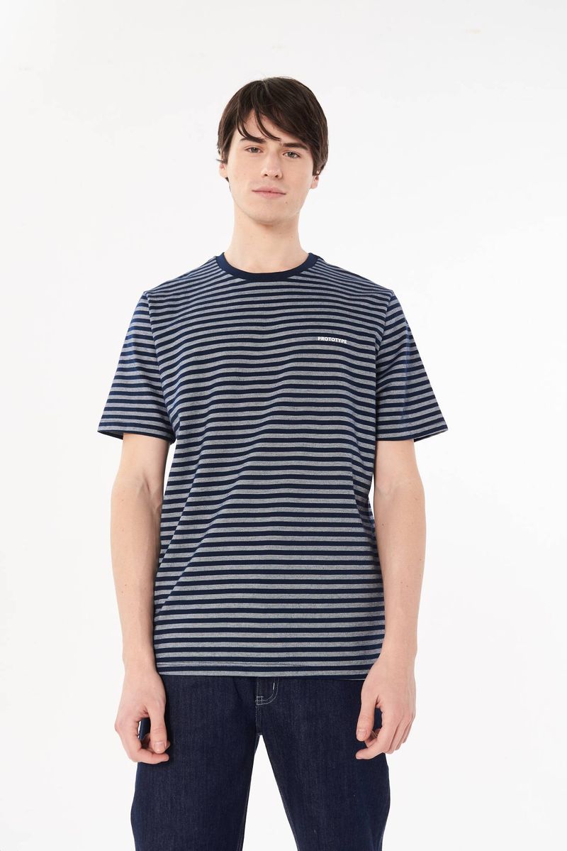 REMERA-STRIPES-VARSITY